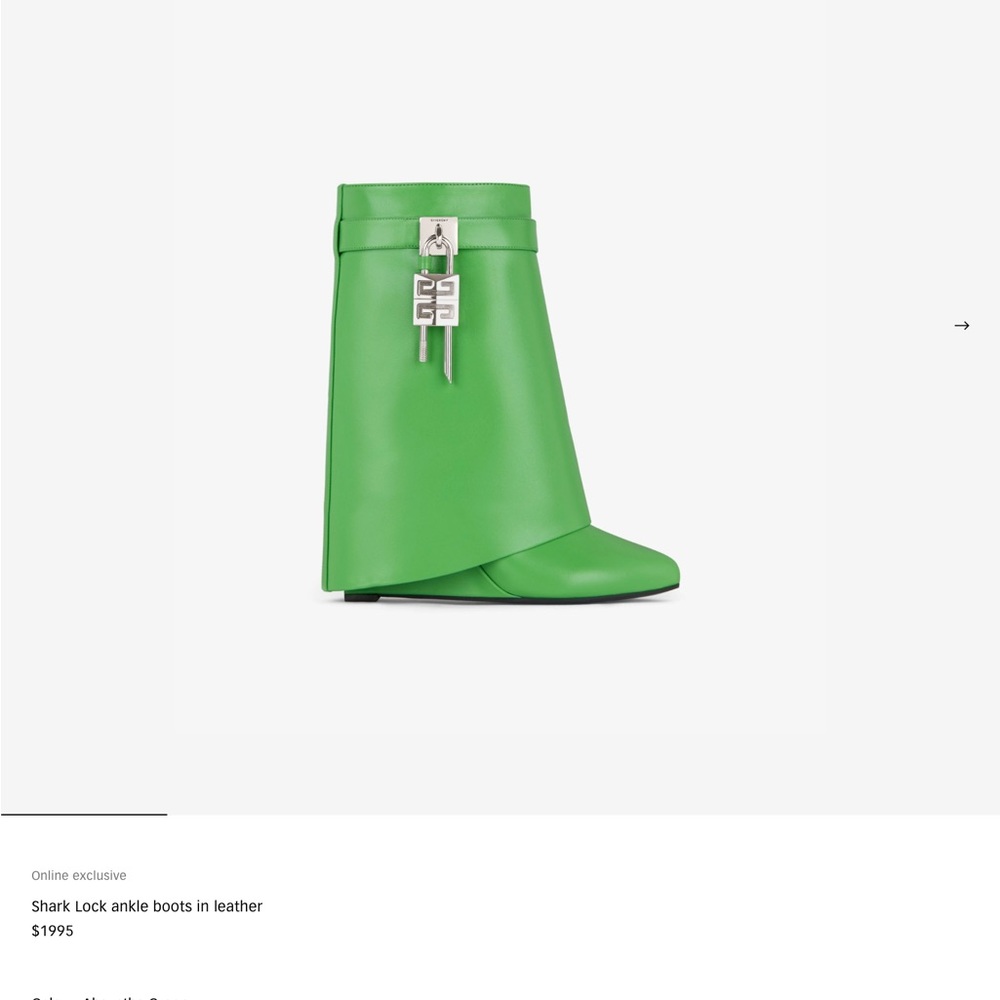 Givenchy Green Leather Ankle Boots